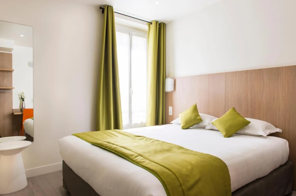 Crystal City Hotel - photo 11