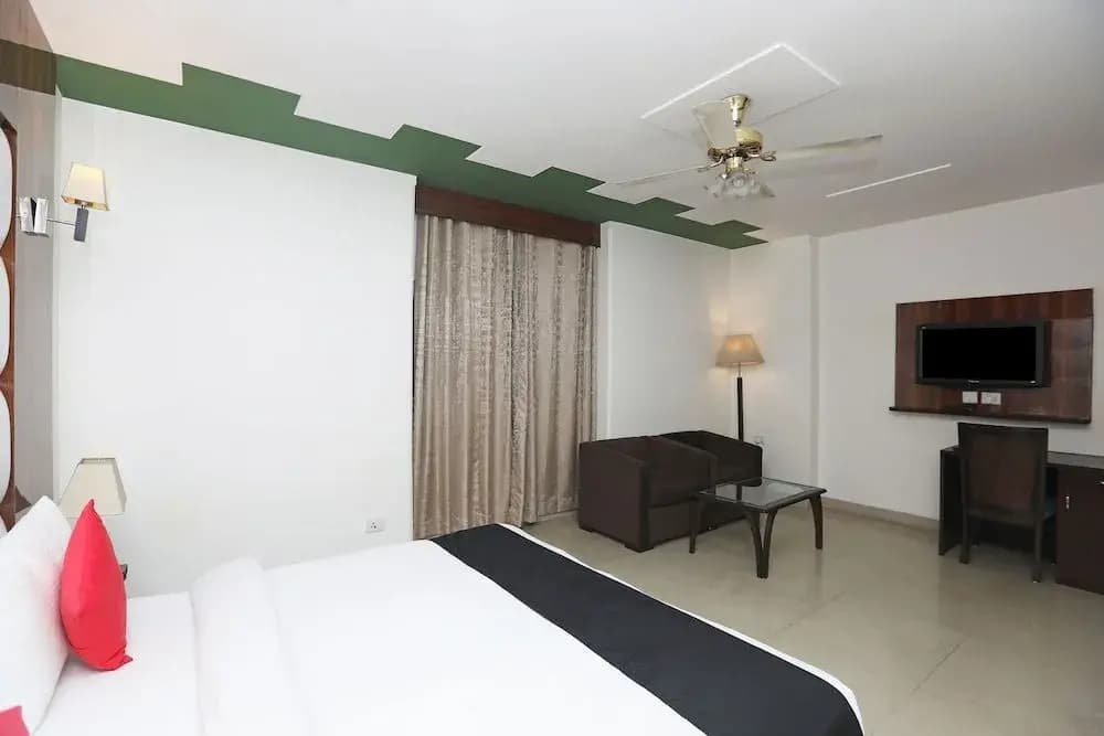 Capital O 445 Impress Hotel - photo 5