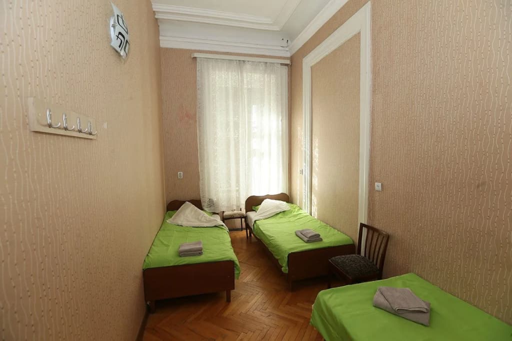 Green Yard Hostel - photo 4