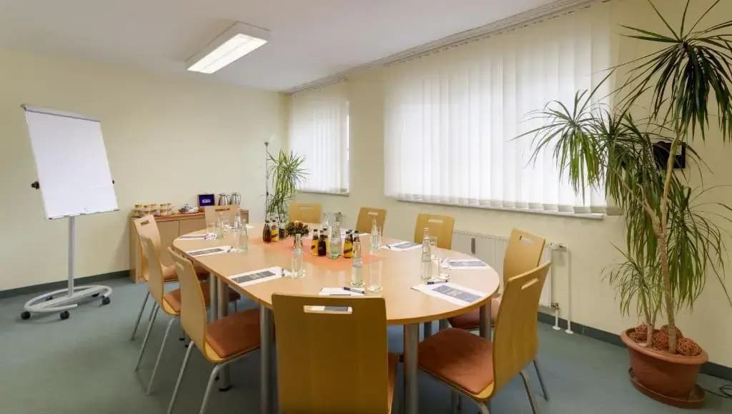 Hotel Carolinenhof - photo 13