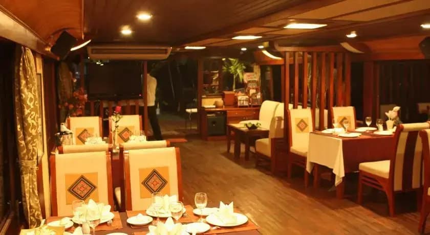 Halong Classic Sail - photo 5