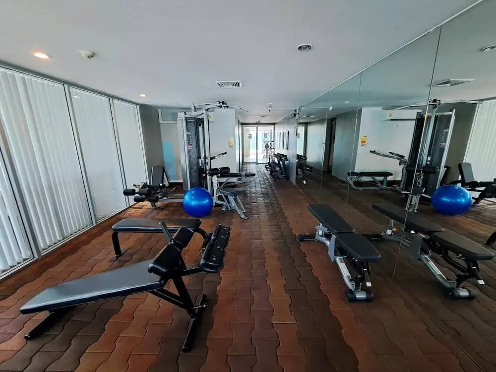 5C - 2 Bedroom Downtown Apartment With Shared Pool - photo 19