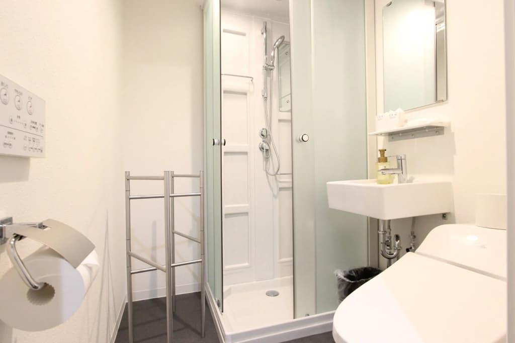 Rozy Hotel Namba - photo 9
