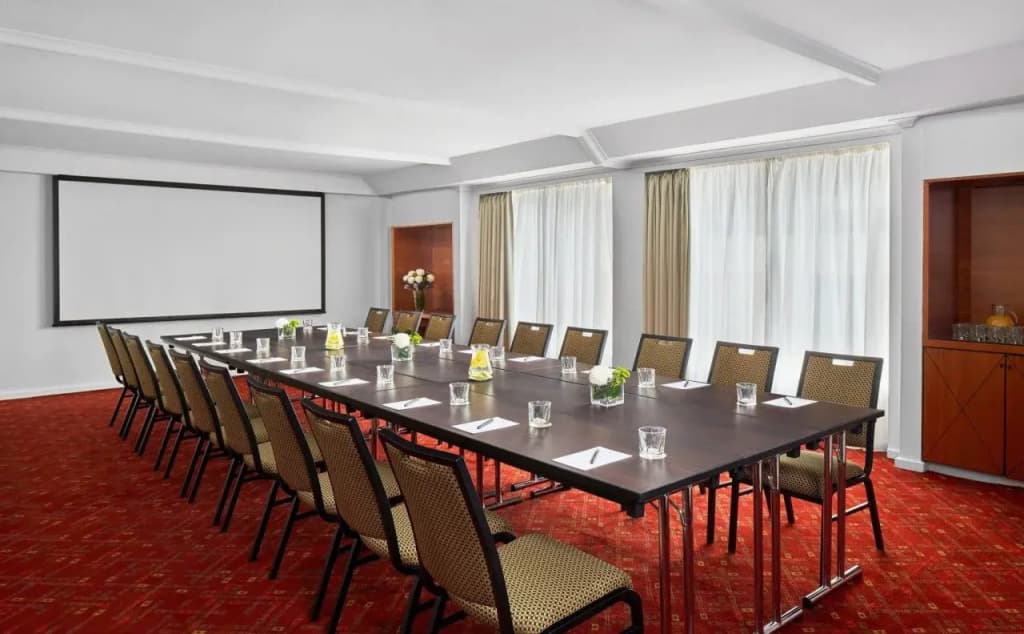 Melbourne Marriott Hotel - photo 16