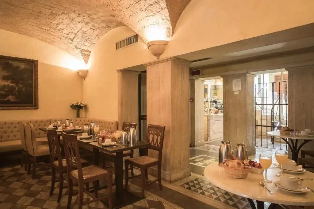 Hotel Donatello - photo 14