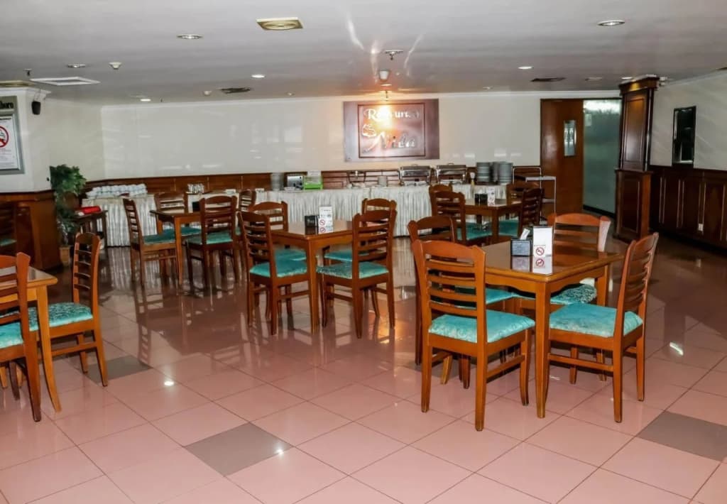 Hotel Arwana - photo 4