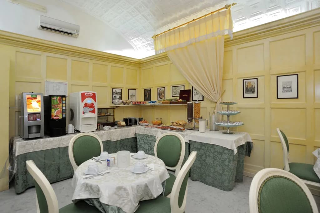 Hotel Virgilio - photo 14