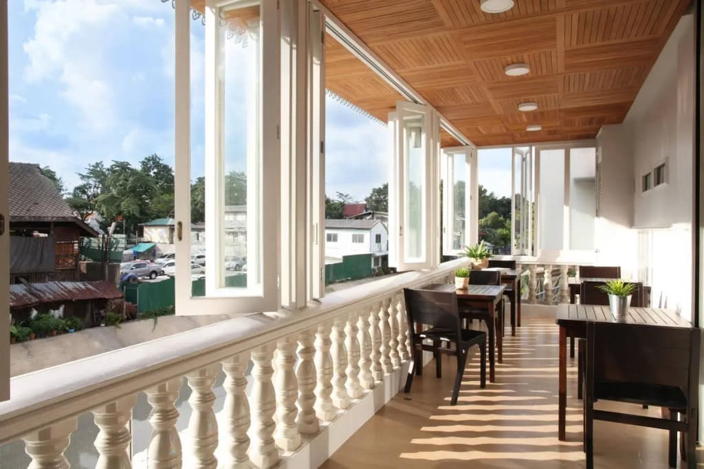 Golden Mountain Hostel - photo 8