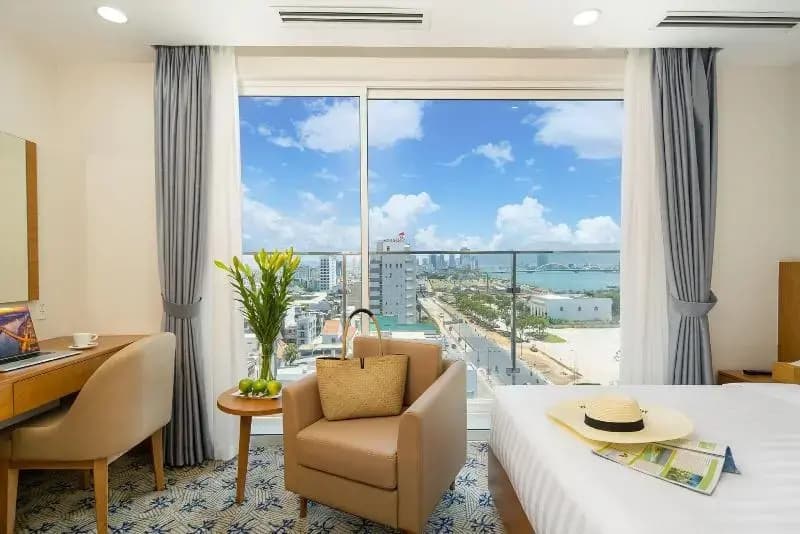Lamanga Hotel & Suites Danang - photo 23