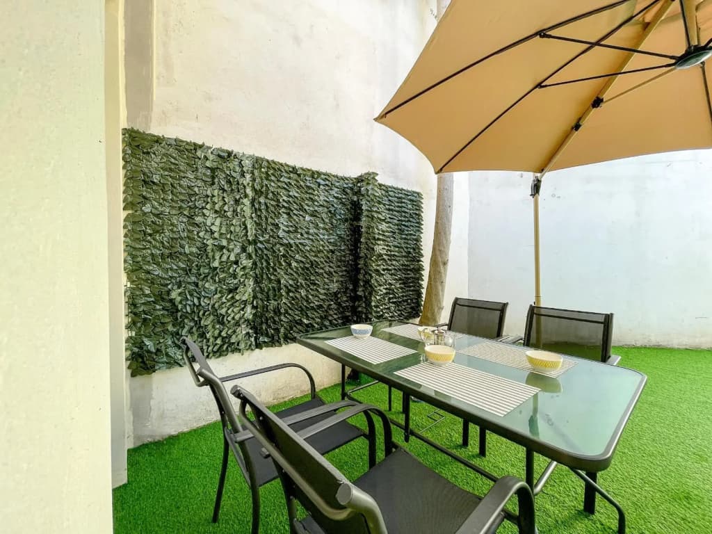 SOHO Modern 55sqm Studio with Secret Garden - photo 8