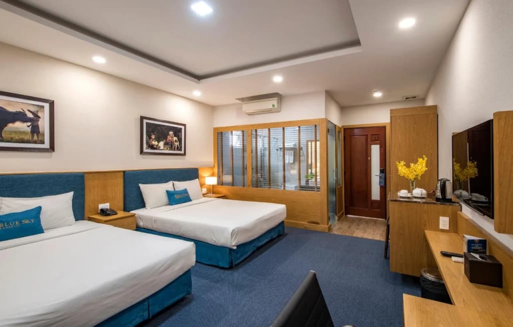 Blue Sky Hotel - photo 4