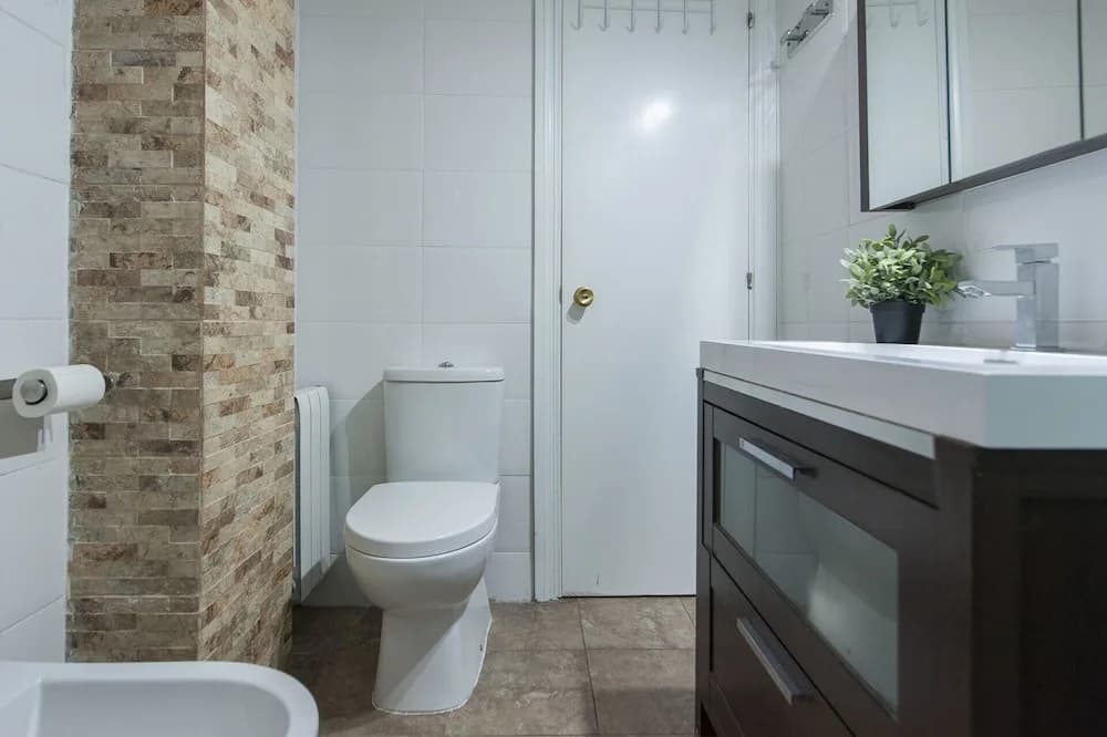 LA LATINA I - PUERTA DE TOLEDO I - ElevenHost - photo 9