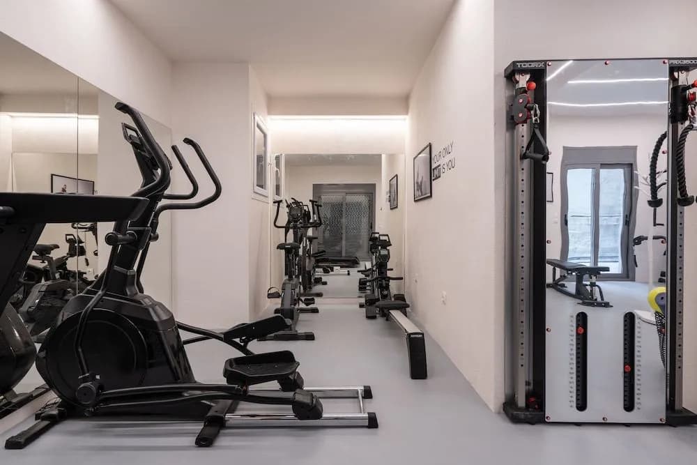 Io Suites - photo 15