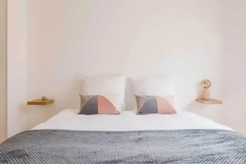Charming Apartment - 2br/4p- Javel - photo 1
