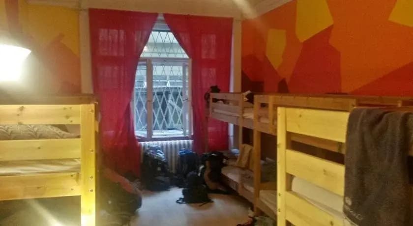 Oleander Hostel - photo 9