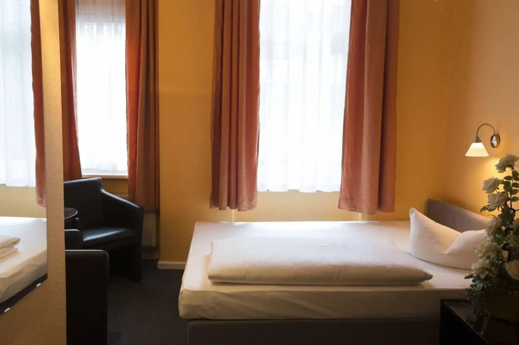 Hotel am Hermannplatz - photo 5