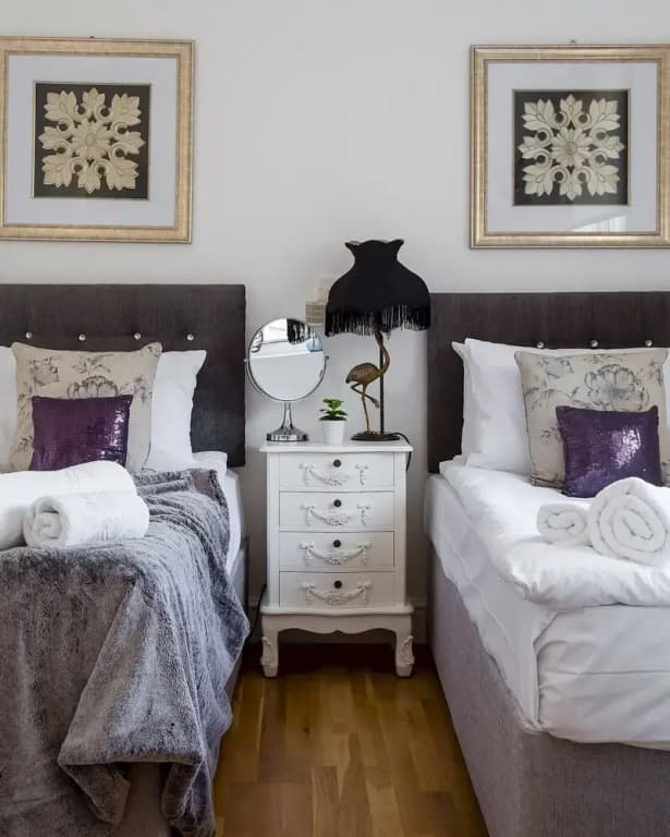Designer 2-bed 2-bath Behind Selfridges - photo 5