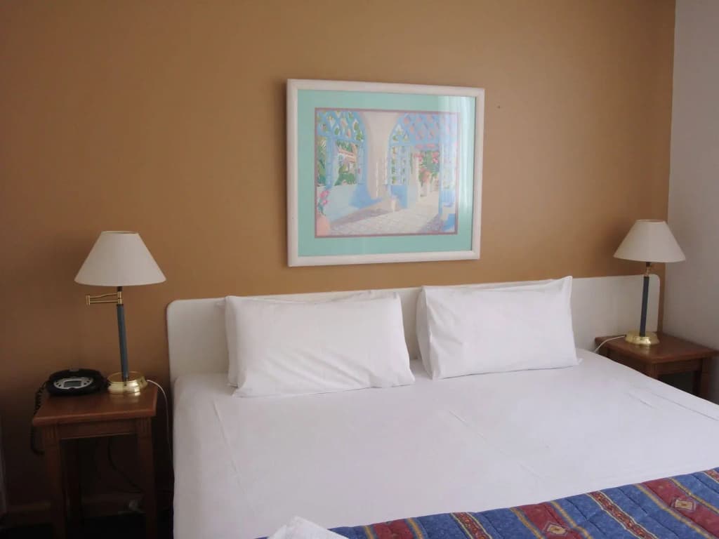 Barkly Apartments - photo 4