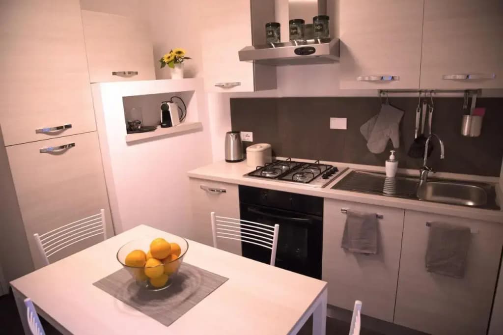 H-Aviva Giubbonari Apartment - photo 18
