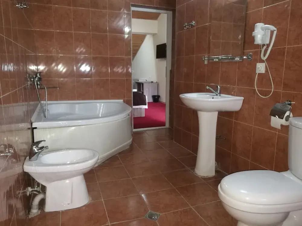 Grand Nova Hotel - photo 8