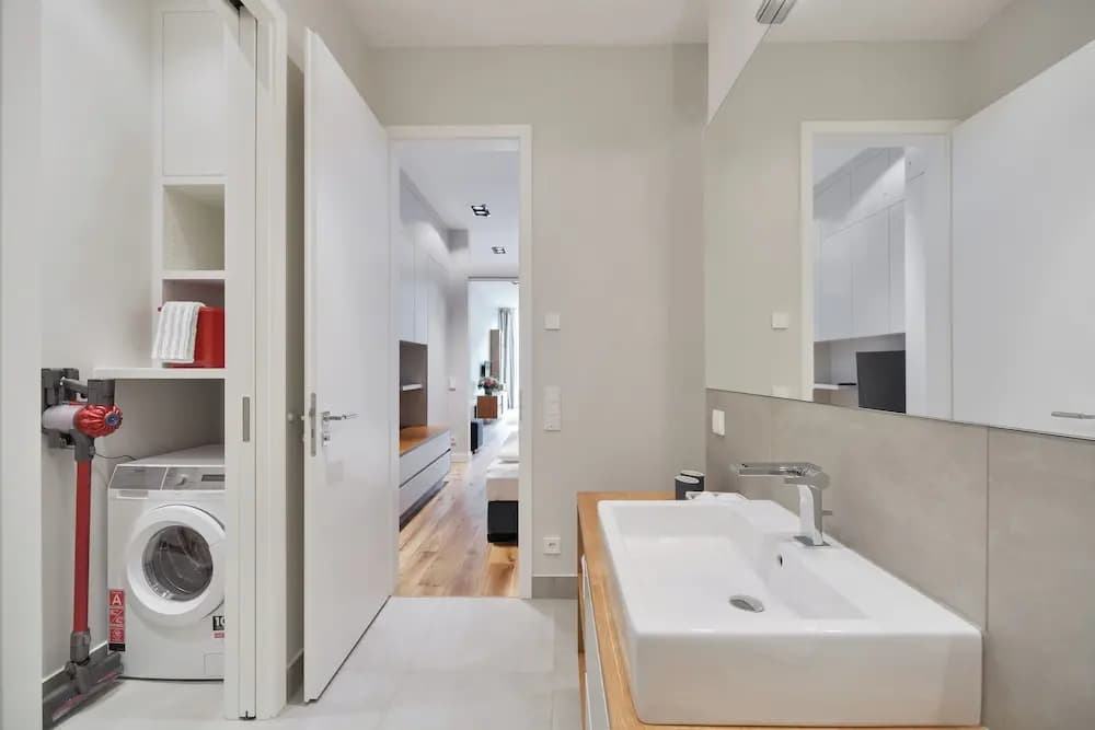 Downtown Apartments Living - photo 47