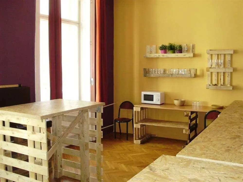 All-Central Hostel - photo 5