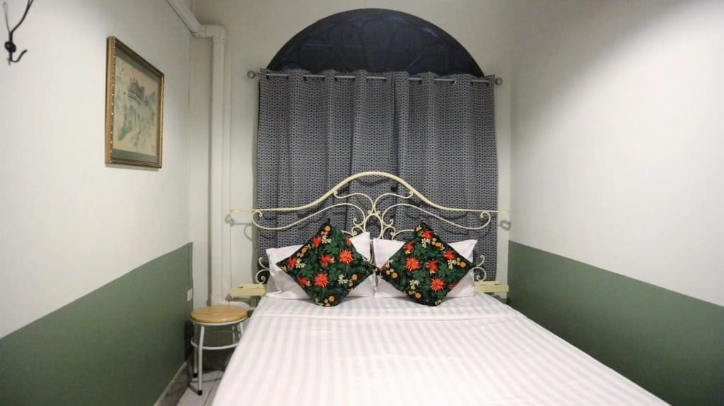 The Neighbors Hostel - Adults Only - photo 36