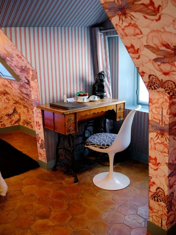 Hôtel du Petit Moulin, Haute Couture hotel by Lacroix - photo 35