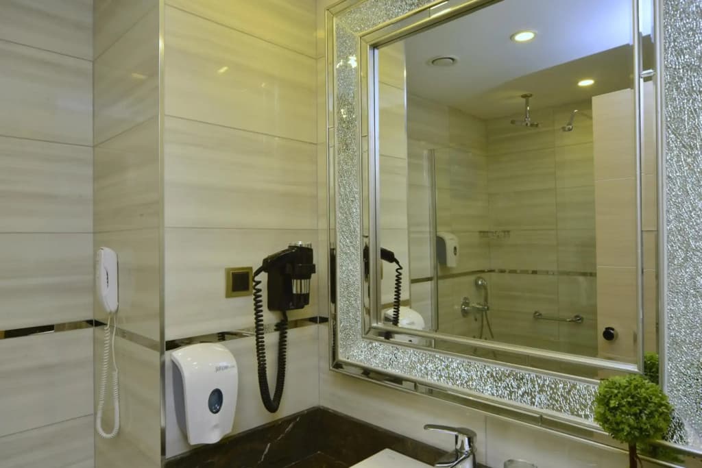 Azura Deluxe Resort & Spa - photo 9