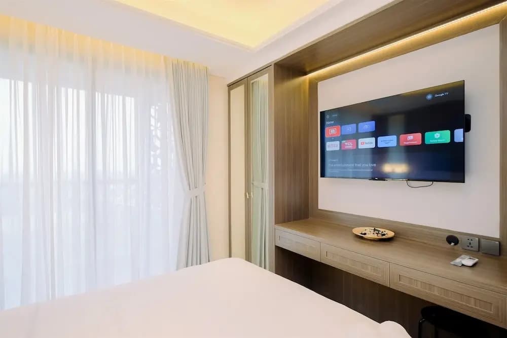 Modern Look And Comfy Studio Gold Coast Apartment - photo 4