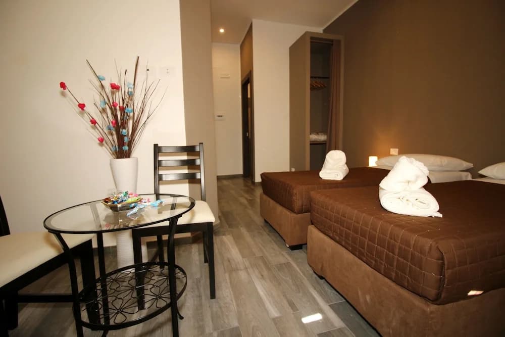 Mi.Ro Rooms - photo 2