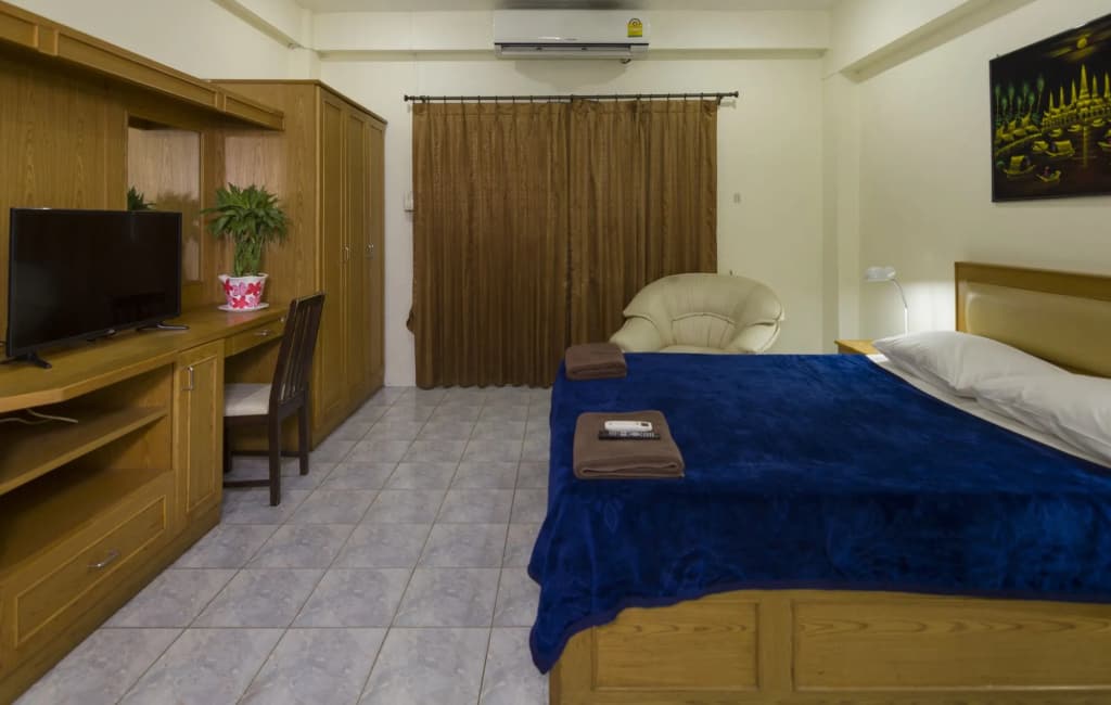 Travellers Rest Hotel - photo 5