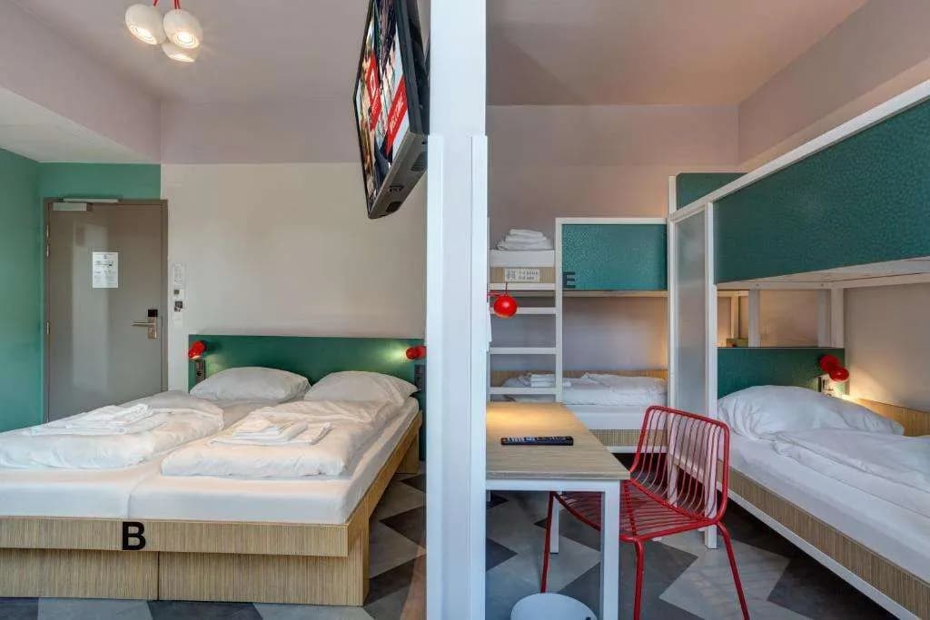 Meininger Hotel Paris Porte De Vincennes - photo 17