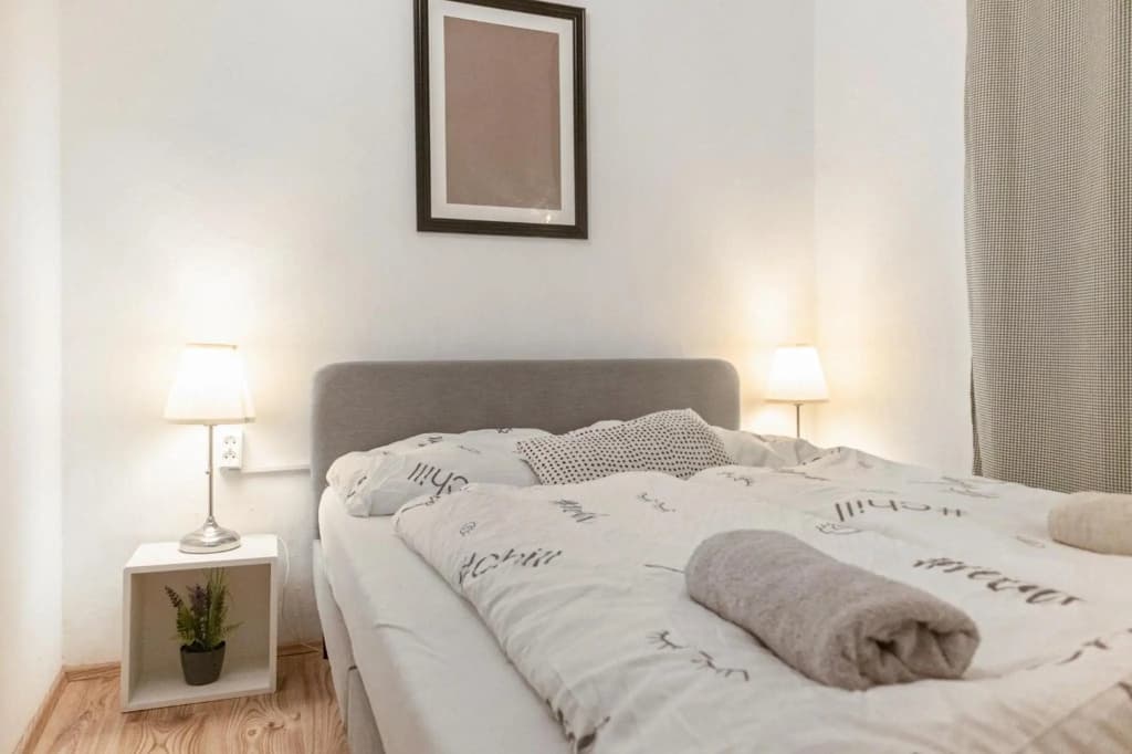 Comfortable 2BR Apt Near Schloss Schönbrunn - photo 20