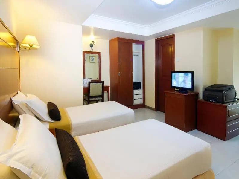 Mookai Hotel - photo 3