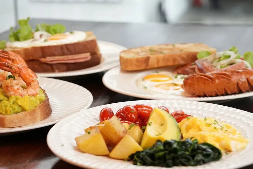 Yummy House - photo 24