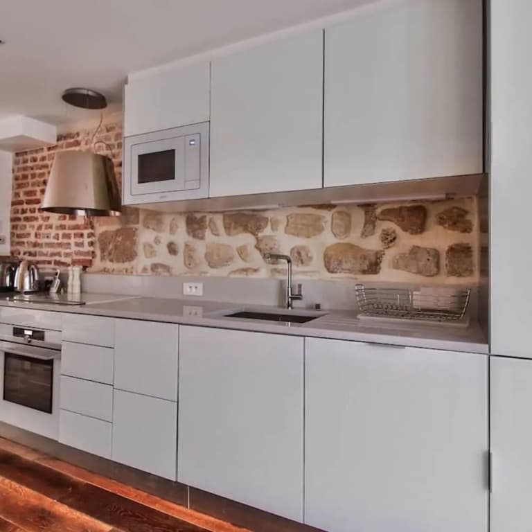 Jardin Priv Gorgeous 3 Bed House in Le Marais - photo 16