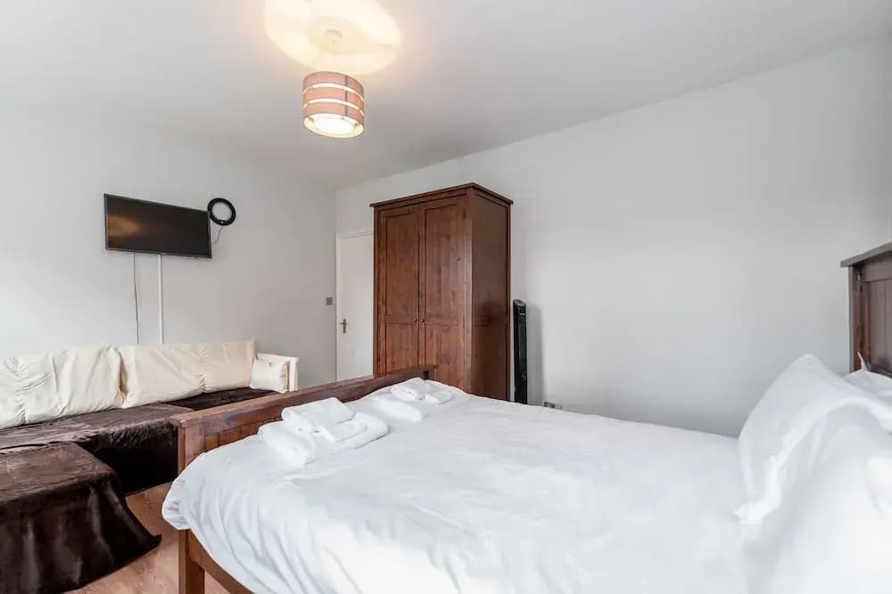 Shorton St Apartments by Chi Chi - photo 4