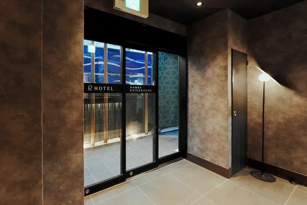 R Hotel Namba Daikokucho - photo 11