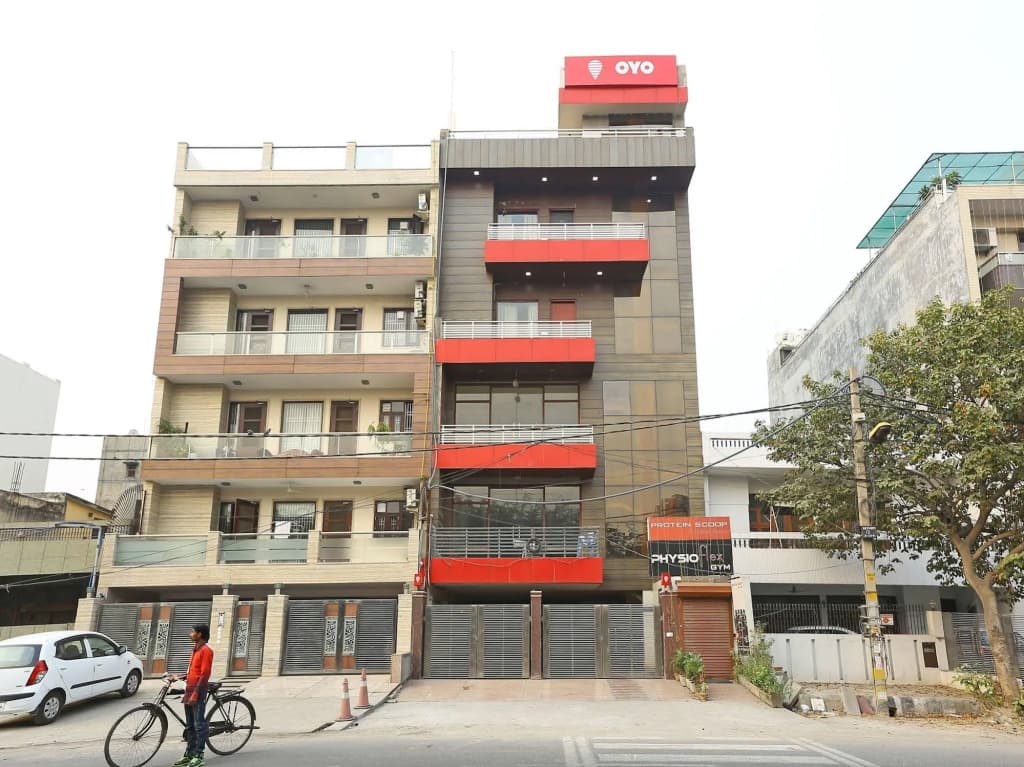 OYO Flagship 545 Rohini Pitampura - main photo