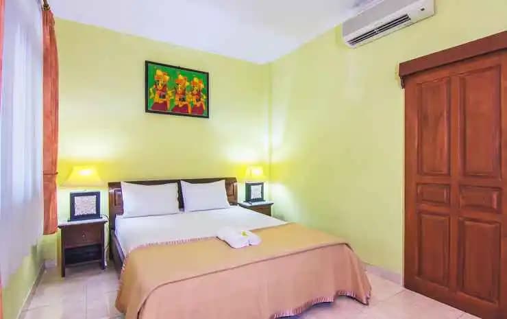 Puri Bunga Inn - photo 4
