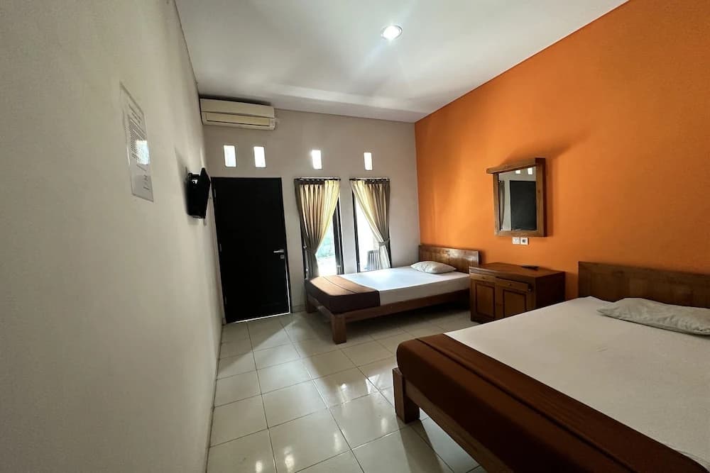 Hotel Warta Sari - photo 5