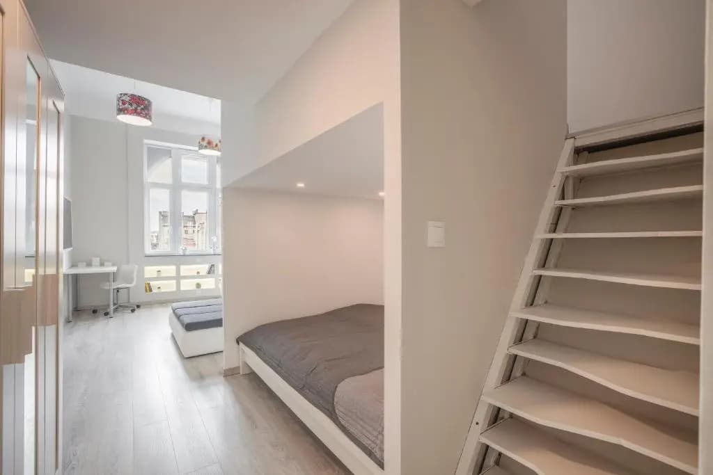 Kings Cross Apartment - main photo