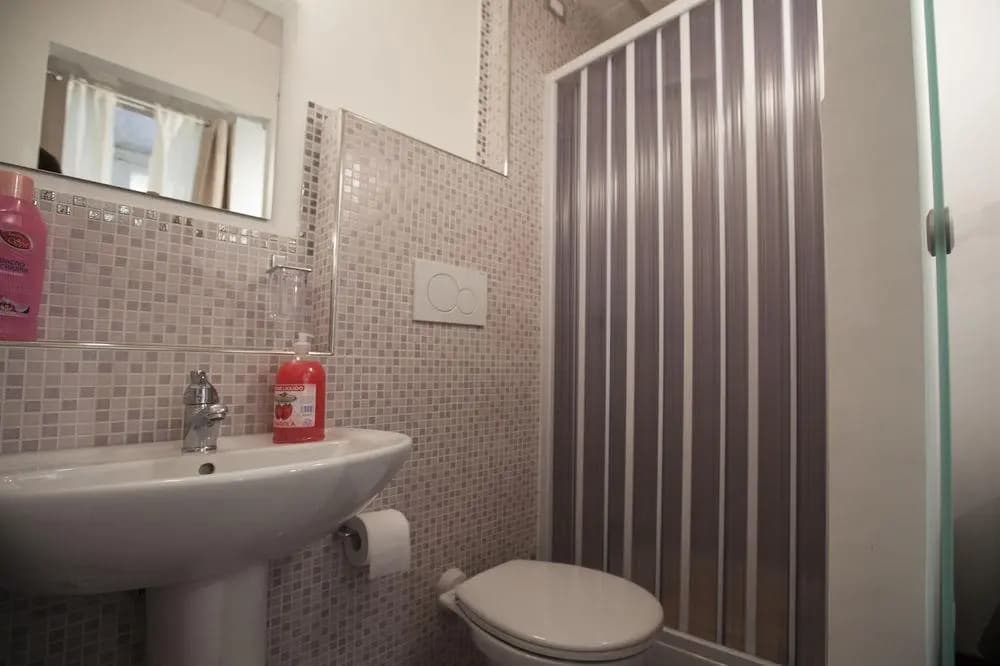 Marcelina Vaticans Rooms - photo 9