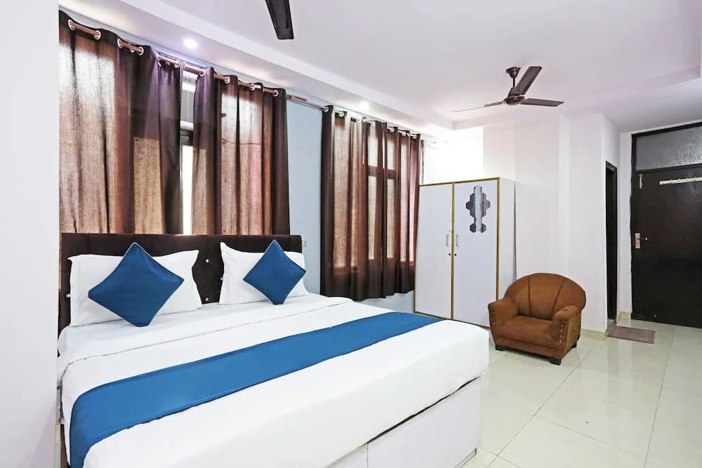 Hotel Raaso Inn Laxminagar BY Arrow - photo 3