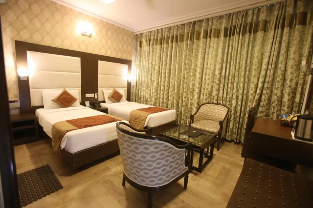 Amar Inn - photo 25