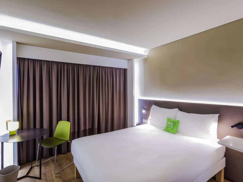 ibis Styles Lisboa Centro Marquês de Pombal - photo 3