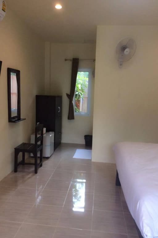 Samui Goodwill Bungalow - photo 8