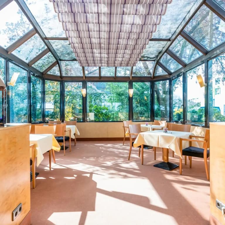 Schlosspark-Hotel - photo 16