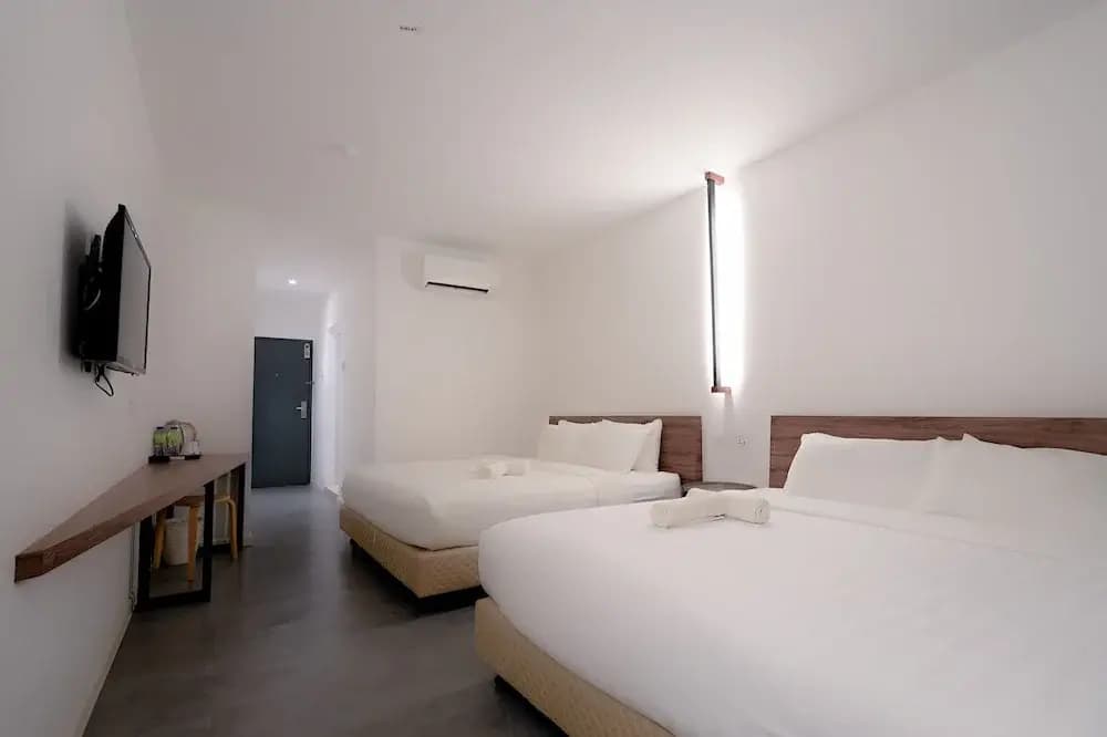 T Hotel Jalan Sultanah - photo 4